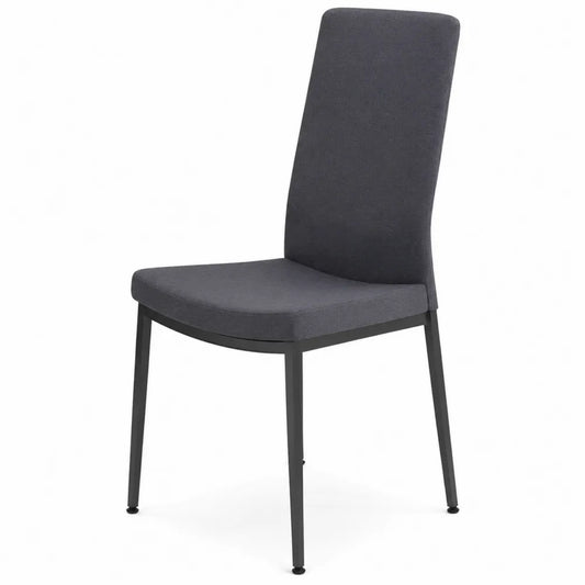 Chaise en tissu avec pieds en métal gris